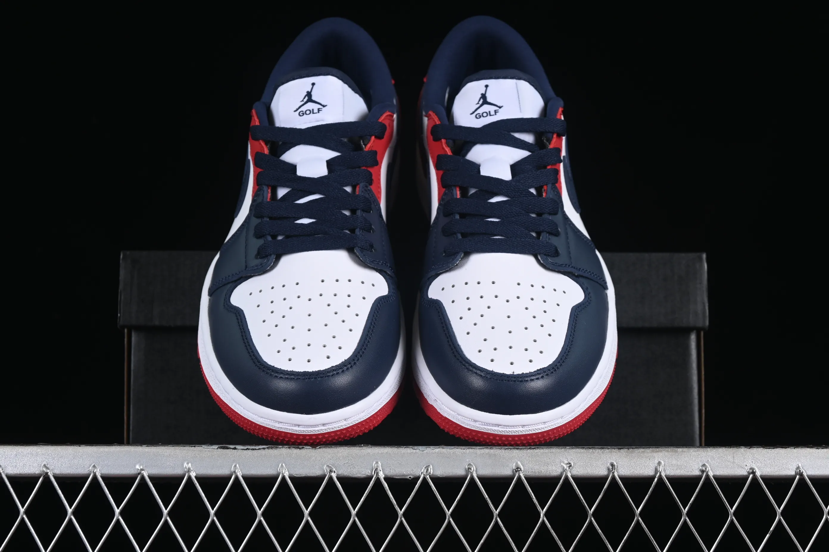 All categories Air Jordan Jordan series basketball shoes Air Jordan 1 Low G version pure original Air Jordan 1 Low Golf AJ1 Joe 1 new golf version black and white toe DD9315-113